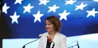 ,,იმ დღიდან, რაც საქართველოში ჩამოვედით, ქართველებმა გაგვიღეს გულები და სახლები, გვაგრძნობინეს, რომ ქართული ოჯახის ნაწილი ვართ”- რობინ დანიგანი