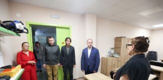 გივი მიქანაძე რუსთავში კოლეჯ „მოდუსს“ ესტუმრა