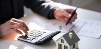 ოჯახებს,რომელთაც წლიური შემოსავალი 40 000 ლარს აღემატება ან ფლობენ სახლს,მიწას ან ავტომობილს ფიზიკური პირის ქონებრივი დეკლარაციის შევსების ვალდებულება აქვთ