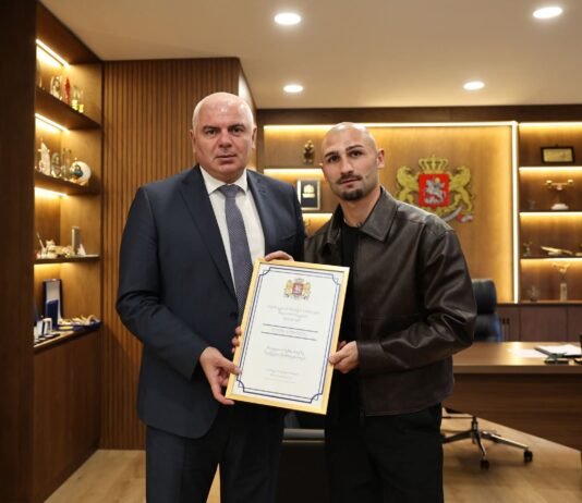 სპორტის მინისტრმა ლაშა გურულს მსოფლიოს ჩემპიონატზე მიღწეული წარმატება მიულოცა