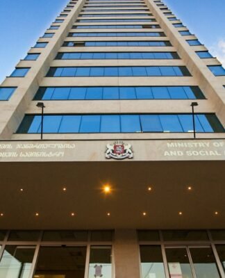 ჯანდაცვის სამინისტრო უცხოელების საქმიანობის უფლების შეზღუდვის თაობაზე ინფორმაციას ავრცელებს