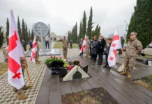 სამხედრო მოსამსახურეებმა არჩილ ტატუნაშვილის ხსოვნას პატივი მიაგეს