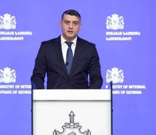 სამართალდამცველებმა „ქურდულ სამყაროსთან” კავშირში მყოფი 45 პირი დააკავეს, ხოლო 15 პირს ბრალი წარედგინება – მათ შორის 3 ე.წ. კანონიერი ქურდია