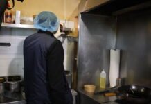 სურსათის ეროვნულმა სააგენტომ თბილისში კვების 9 ობიექტს საწარმოო პროცესი შეუჩერა