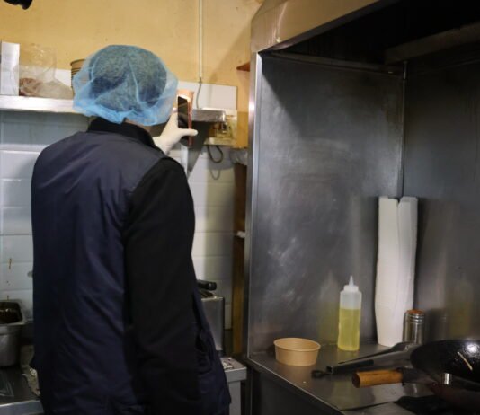 სურსათის ეროვნულმა სააგენტომ თბილისში კვების 9 ობიექტს საწარმოო პროცესი შეუჩერა