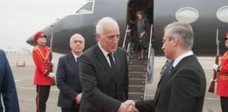 ილია მეორის დაკრძალვაზე დასასწრებად თბილისში სომხეთის პრეზიდენტი ჩამოვიდა