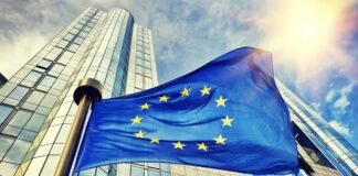 ევროკომისიის მიერ საქართველოს დიპლომატიური პასპორტის მფლობელებისთვის უვიზო რეჟიმის შეჩერება ძალაში დღეს შევა და 12 თვის განმავლობაში, 2027 წლის 6 მარტამდე გაგრძელდება