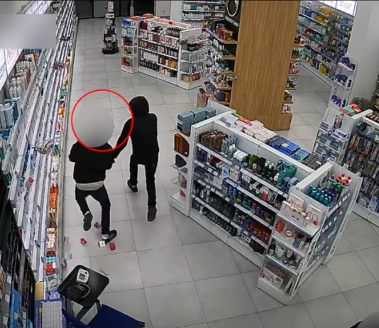 პოლიციამ ძარცვის, ქურდობისა და კომპიუტერული მონაცემის ხელყოფის ბრალდებით 4 არასრულწლოვანი დააკავა