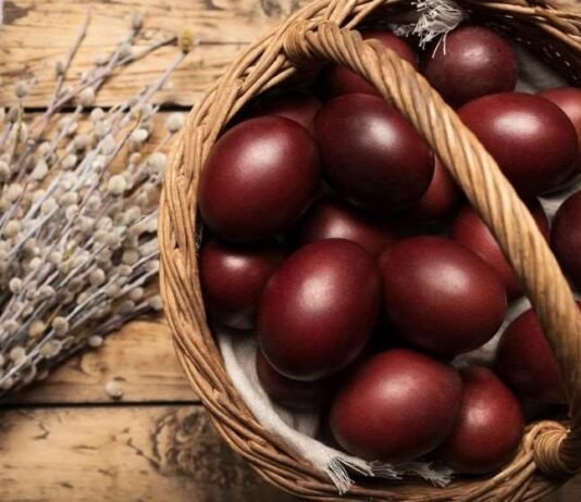 დღეს წითელი პარასკევია