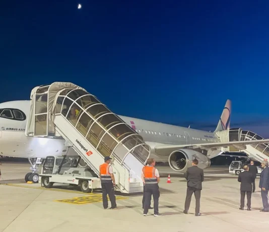 ირანის დელეგაცია აშშ-სთან მოლაპარაკებებისთვის შვეიცარიაში ჩავიდა