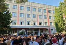 სკოლებში ახალი სასწავლო წელი დაიწყო
