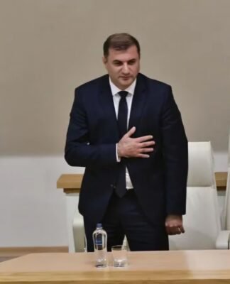 პარლამენტმა სახელმწიფო უსაფრთხოების სამსახურის უფროსის პოსტზე თამაზ ბორაშვილი დაამტკიცა