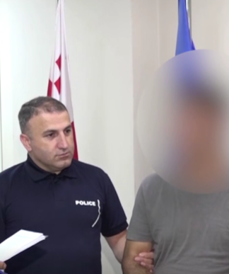 პოლიციამ აჭარაში ინტერპოლის წითელი ცირკულარით ძებნილი უცხო ქვეყნის მოქალაქე დააკავა